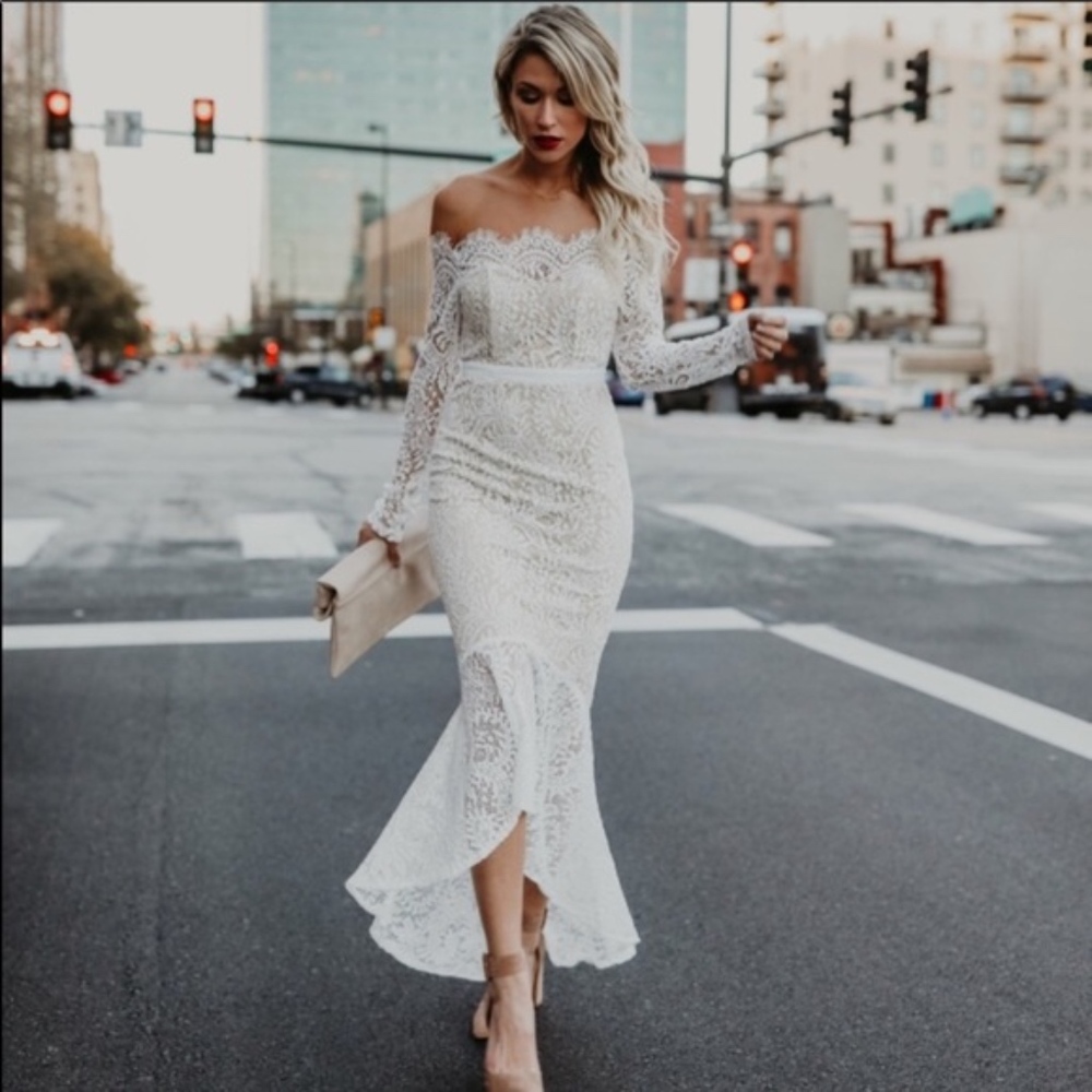 Vici Collection White Trumpet Dress